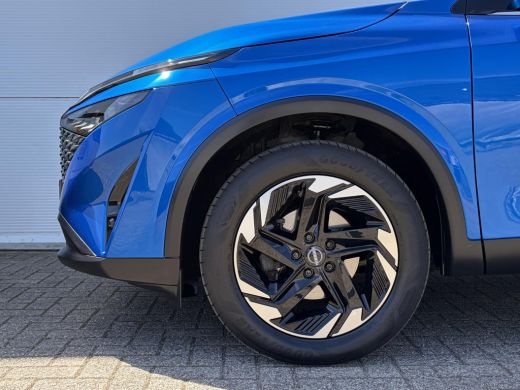 Nissan QASHQAI 1.3 MHEV Xtronic N-Connecta / Trekhaak (  1800 kg ) / Airco (automatisch) / Lichtmetalen velgen 1... ActivLease financial lease
