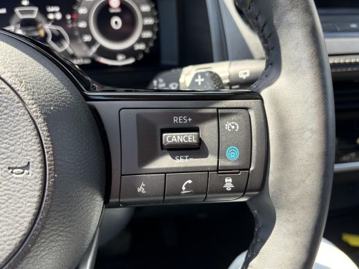 Nissan QASHQAI 1.3 MHEV Xtronic N-Connecta / Trekhaak (  1800 kg ) / Airco (automatisch) / Lichtmetalen velgen 1... ActivLease financial lease