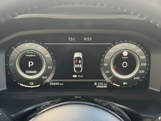 Nissan QASHQAI 1.5 e-Power N-Connecta / Panoramadak / Facelift / Navigatie / 360 Camera / Dodehoek Detectie /  A... ActivLease financial lease
