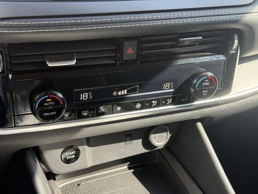 Nissan QASHQAI 1.5 e-Power N-Connecta / Panoramadak / Facelift / Navigatie / 360 Camera / Dodehoek Detectie /  A... ActivLease financial lease