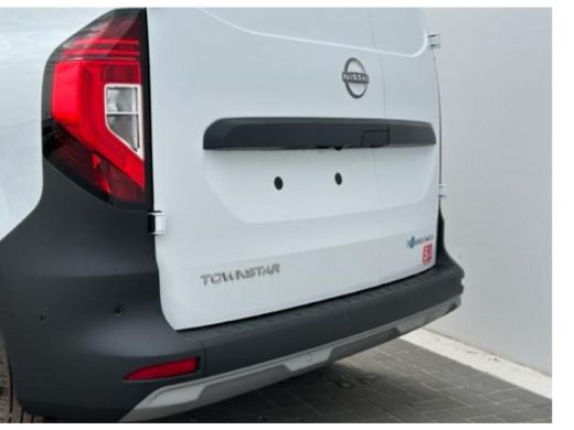 Nissan Townstar N-Connecta L2 44 kWh CCS snelladen / Achteruitrijcamera / Apple Carplay & Android Auto / Climate ... ActivLease financial lease