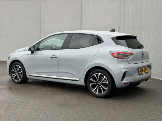 Renault Clio 1.6 E-Tech Full Hybrid 145 techno / Fabrieksgarantie tot 04-2027 / 360 Graden Camera / Stoel & St... ActivLease financial lease