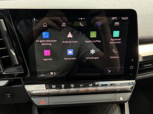 Renault Megane E-Tech E-Tech EV40 Boost Charge Equilibre / SOH 94% / All Season Banden / Navigatie via Apple Carplay & ... ActivLease financial lease