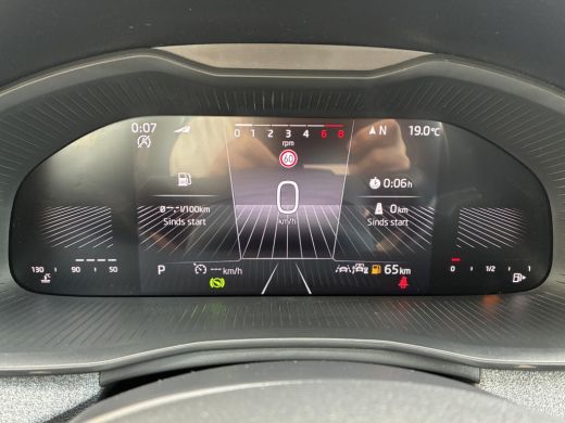 Skoda Scala 1.0 TSI DSG Automaat Selection / Garantie tot 03-2029 tot 60.000km / Apple Carplay & Android Auto... ActivLease financial lease