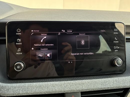 Skoda Scala 1.0 TSI DSG Automaat Selection / Garantie tot 03-2029 tot 60.000km / Apple Carplay & Android Auto... ActivLease financial lease