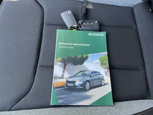 Skoda Scala 1.0 TSI Selection / Garantie tot 02-2029 tot 60.000km / Cruise Control / Camera / Navigatie via A... ActivLease financial lease