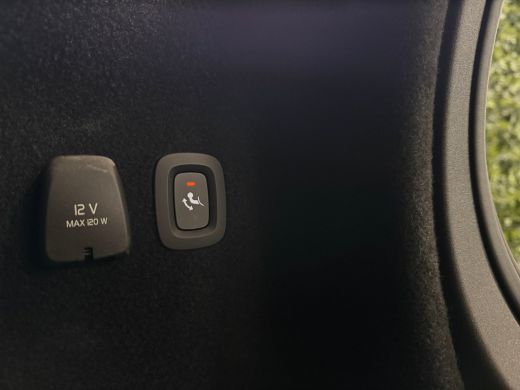 Volvo  V60 T8 AWD Recharge Plus Dark | Schuifdak | Trekhaak | Harman Kardon | 455pk | 360&deg; Camera | Head-Up ... ActivLease financial lease