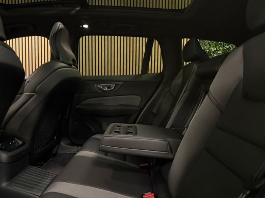 Volvo  V60 T8 AWD Recharge Plus Dark | Schuifdak | Trekhaak | Harman Kardon | 455pk | 360&deg; Camera | Head-Up ... ActivLease financial lease