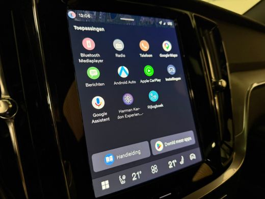 Volvo  V60 T8 AWD Recharge Plus Dark | Schuifdak | Trekhaak | Harman Kardon | 455pk | 360&deg; Camera | Head-Up ... ActivLease financial lease