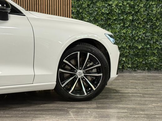 Volvo  V60 T8 AWD Recharge Plus Dark | Schuifdak | Trekhaak | Harman Kardon | 455pk | 360&deg; Camera | Head-Up ... ActivLease financial lease