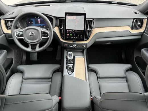 Volvo  XC60 2.0 T8 Plug-in hybrid AWD Ultra Bright / 12-2025 / Facelift / Schuif-/Kantel dak / All-Season ban... ActivLease financial lease