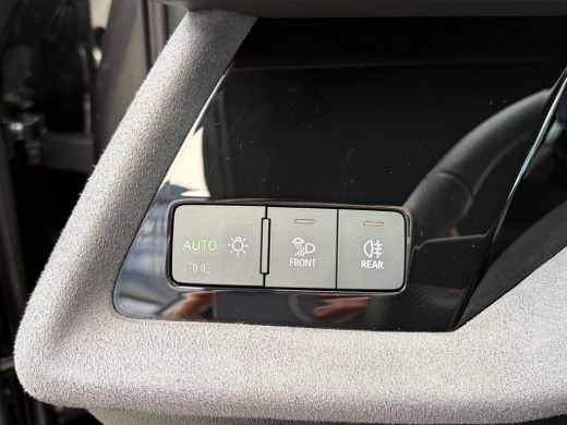 Audi A3 Sportback TFSI e 150 kW S line | Trekhaak | Sonos | Leer | Camera achter | Keyless | Matrix | Sid... ActivLease financial lease