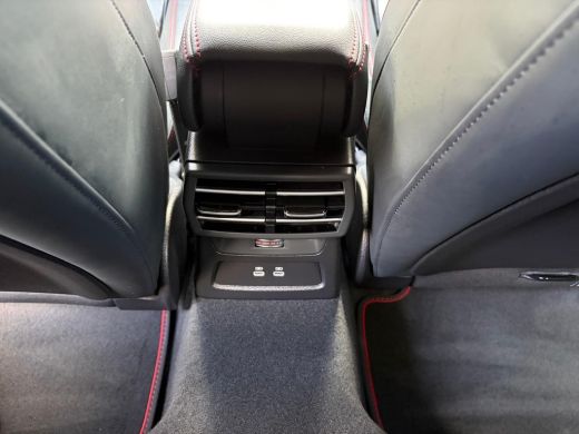 Audi A3 Sportback TFSI e 150 kW S line | Trekhaak | Sonos | Leer | Camera achter | Keyless | Matrix | Sid... ActivLease financial lease