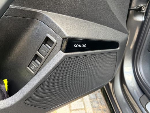 Audi A3 Sportback TFSI e 150 kW S line | Trekhaak | Sonos | Leer | Camera achter | Keyless | Matrix | Sid... ActivLease financial lease