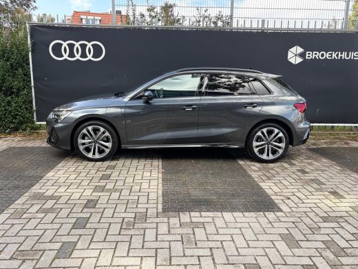 Audi A3 Sportback TFSI e 150 kW S line | Trekhaak | Sonos | Leer | Camera achter | Keyless | Matrix | Sid... ActivLease financial lease