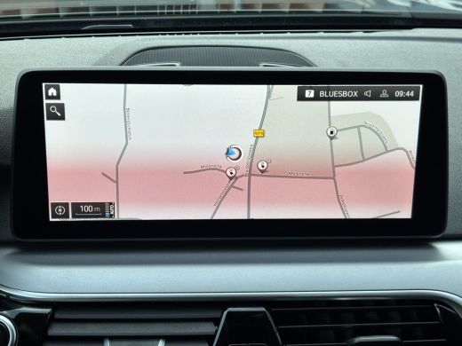 BMW 5 Serie Touring 5 Serie Touring 530e xDrive Executive / Elektrische trekhaak 2.000 kg / SOH 89% / LED / V... ActivLease financial lease
