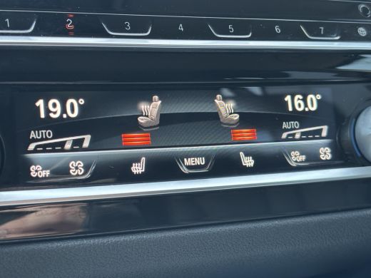 BMW 5 Serie Touring 5 Serie Touring 530e xDrive Executive / Elektrische trekhaak 2.000 kg / SOH 89% / LED / V... ActivLease financial lease