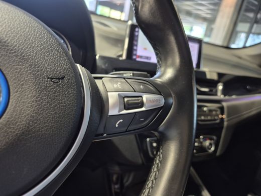 BMW X1 xDrive25e eDrive Edition M-Sport | Panorama | 19" | Camera | Electrische stoelen | CarPlay ActivLease financial lease