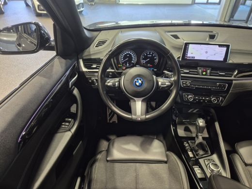 BMW X1 xDrive25e eDrive Edition M-Sport | Panorama | 19" | Camera | Electrische stoelen | CarPlay ActivLease financial lease