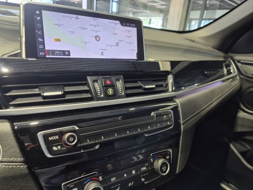 BMW X1 xDrive25e eDrive Edition M-Sport | Panorama | 19" | Camera | Electrische stoelen | CarPlay ActivLease financial lease