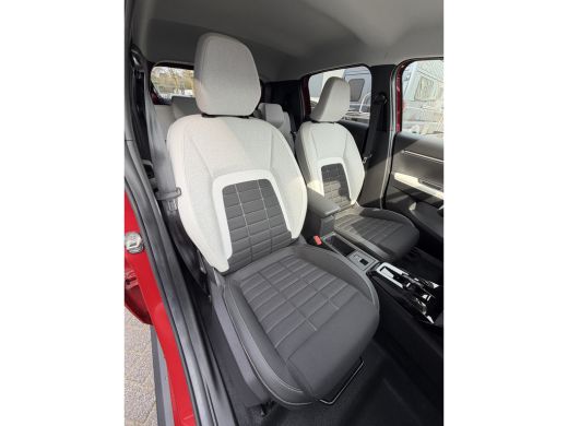 Citroën &euml;-C3 Max 113pk 44 kWh (Automatische Airco - Navigatie - LED - Apple Carplay - Camera - 17" - Two Tone) ActivLease financial lease