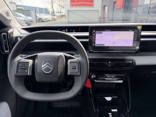 Citroën &euml;-C3 Max 113pk 44 kWh (Automatische Airco - Navigatie - LED - Apple Carplay - Camera - 17" - Two Tone) ActivLease financial lease