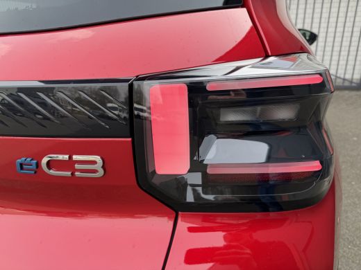 Citroën &euml;-C3 Max 113pk 44 kWh (Automatische Airco - Navigatie - LED - Apple Carplay - Camera - 17" - Two Tone) ActivLease financial lease