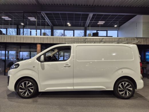 Citroën Jumpy 2.0 BlueHDI 120 M Driver Imperial | Trekhaak | Zijschuifdeur | 3-pers. | Zeer compleet ActivLease financial lease