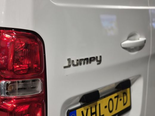 Citroën Jumpy 2.0 BlueHDI 120 M Driver Imperial | Trekhaak | Zijschuifdeur | 3-pers. | Zeer compleet ActivLease financial lease