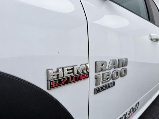 Dodge Ram 1500 1500 5.7 V8 4x4 Quad Cab 6'4 Laramie | Tonneau cover |Trekhaak 13-polig | Geheel rijklaar incl. G... ActivLease financial lease