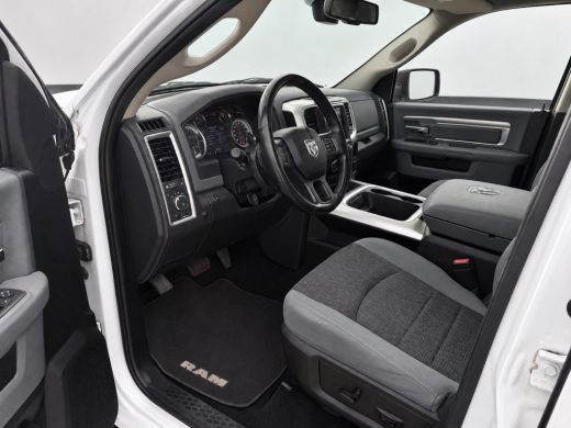 Dodge Ram 1500 1500 5.7 V8 4x4 Quad Cab 6'4 Laramie | Tonneau cover |Trekhaak 13-polig | Geheel rijklaar incl. G... ActivLease financial lease