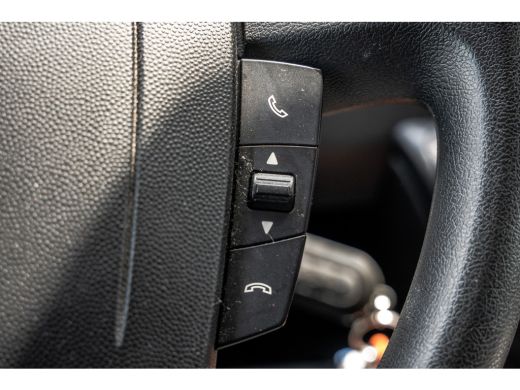 Fiat Ducato 2,3 140PK | Bakwagen met laadklep | 3-Zits | LED | Cruise | Airco ActivLease financial lease
