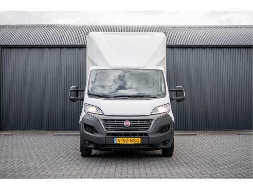 Fiat Ducato 2,3 140PK | Bakwagen met laadklep | 3-Zits | LED | Cruise | Airco ActivLease financial lease