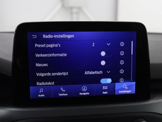 Ford Focus 1.0 EcoBoost Hybrid Titanium Style | Trekhaak | Carplay | Navigatie | Keyless | Full LED | Parkee... ActivLease financial lease