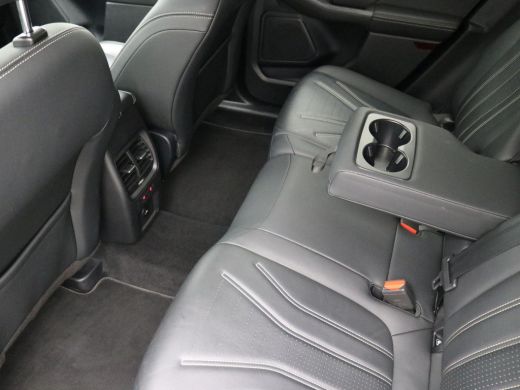 Ford Kuga 2.5 PHEV Vignale / 1.500kg Trekgewicht / HUD / Driver Assistance Pack / Technology Pack / Stuur-,... ActivLease financial lease
