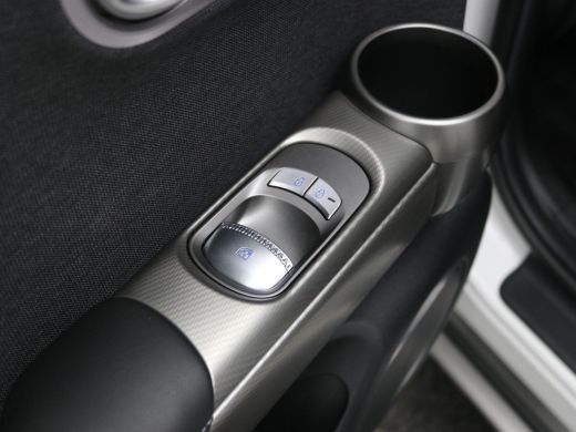 Genesis GV60 Long Range Dual Motor Premium 77,4 kWh AWD / SoH 100% / Fabrieksgarantie tot 11-2027 / WLTP 470 k... ActivLease financial lease