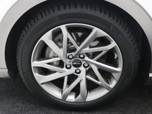 Genesis GV60 Long Range Dual Motor Premium 77,4 kWh AWD / SoH 100% / Fabrieksgarantie tot 11-2027 / WLTP 470 k... ActivLease financial lease