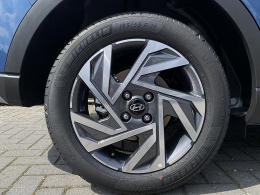 Hyundai Bayon 1.0 T-GDI Comfort / Apple carplay & Android Auto / Navigatie / Airco / Achteruitrijcamera / ActivLease financial lease