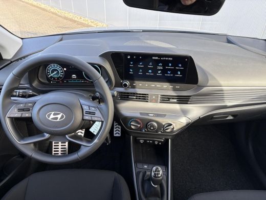 Hyundai Bayon 1.0 T-GDI Comfort / Prijs is rijklaar /  MY 26 / Navigatie / Achteruitrijcamera / Airco / Cruise ... ActivLease financial lease