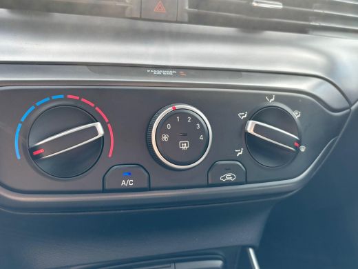 Hyundai Bayon 1.0 T-GDI Comfort / Uit Voorraad Leverbaar / Navigatie / Cruise / Elektrische Ramen V+A / Apple C... ActivLease financial lease