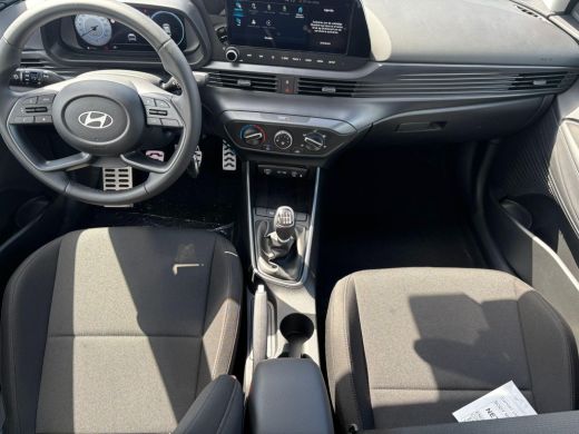 Hyundai Bayon 1.0 T-GDI Comfort / Uit Voorraad Leverbaar / Navigatie / Cruise / Elektrische Ramen V+A / Apple C... ActivLease financial lease