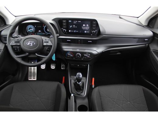 Hyundai Bayon 1.0 T-GDI Comfort / LES AUTO / Dubbele bediening aanwezig / All Seasonbanden / Airco / LMV / Crui... ActivLease financial lease