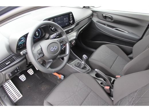 Hyundai Bayon 1.0 T-GDI Comfort / LES AUTO / Dubbele bediening aanwezig / All Seasonbanden / Airco / LMV / Crui... ActivLease financial lease