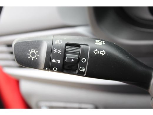 Hyundai Bayon 1.0 T-GDI Comfort / LES AUTO / Dubbele bediening aanwezig / All Seasonbanden / Airco / LMV / Crui... ActivLease financial lease