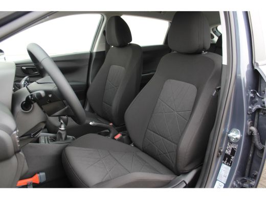 Hyundai Bayon 1.0 T-GDI Comfort / LES AUTO / Dubbele bediening aanwezig / All Seasonbanden / Airco / LMV / Crui... ActivLease financial lease