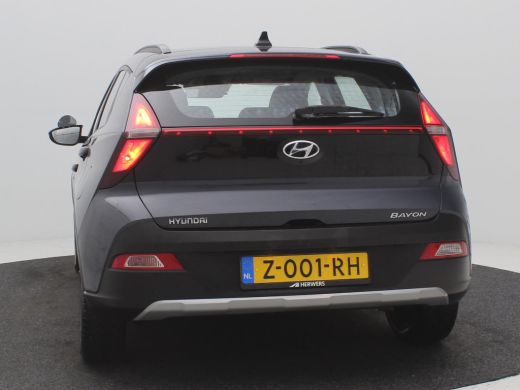 Hyundai Bayon 1.0 T-GDI Comfort / LES AUTO / Dubbele bediening aanwezig / All Seasonbanden / Airco / LMV / Crui... ActivLease financial lease