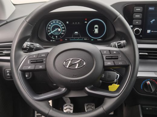 Hyundai Bayon 1.0 T-GDI Comfort / Trekhaak vast / Navigatie via Apple Carplay of Android Auto / Airco / Cruise ... ActivLease financial lease
