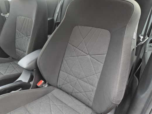 Hyundai Bayon 1.0 T-GDI Comfort / Trekhaak vast / Navigatie via Apple Carplay of Android Auto / Airco / Cruise ... ActivLease financial lease