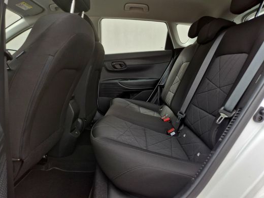 Hyundai Bayon 1.0 T-GDI Comfort / Trekhaak vast / Navigatie via Apple Carplay of Android Auto / Airco / Cruise ... ActivLease financial lease