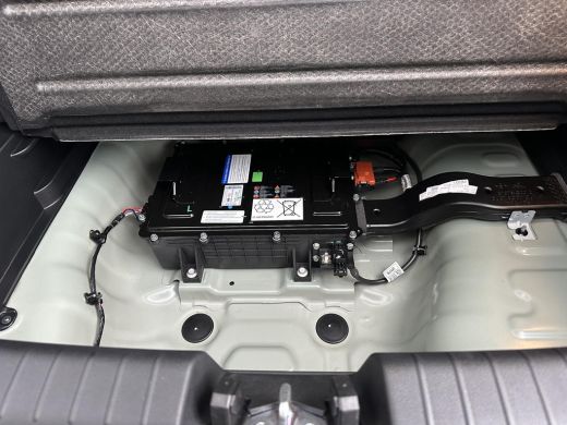 Hyundai Bayon 1.0 T-GDI Premium Sky / AUTOMAAT / Glazen Schuif kanteldak / Adaptieve cruise control / Stoel & S... ActivLease financial lease